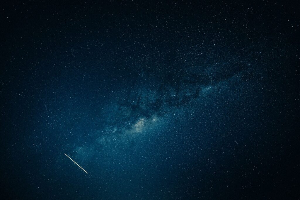 Early universe glow: Is it the best way to understand dark energy?