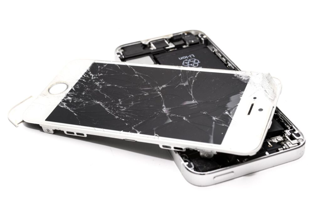 iPhone Duo screen repair cost: The Worst Price You’ll Face